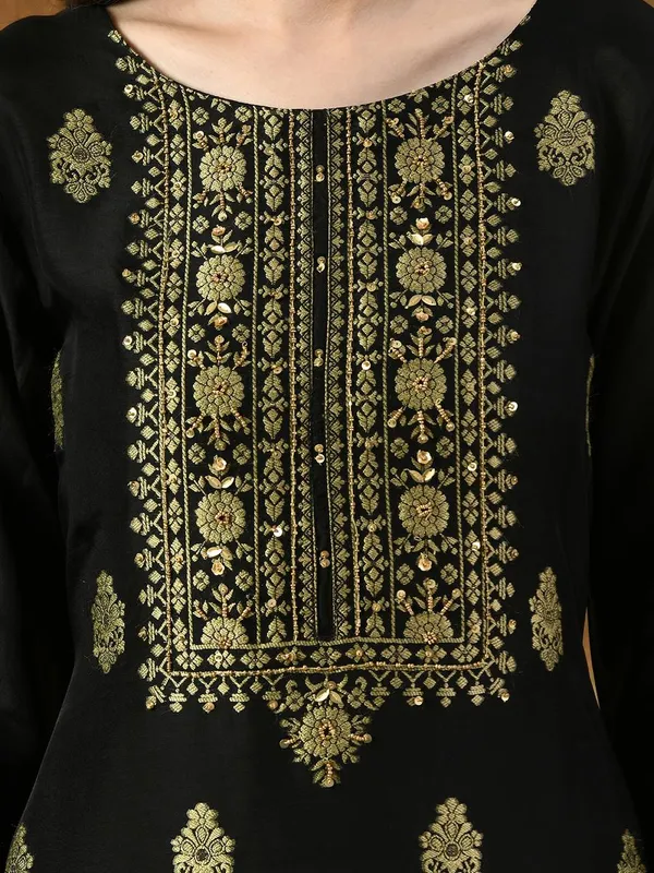 Black Embroidered Straight Kurta Set