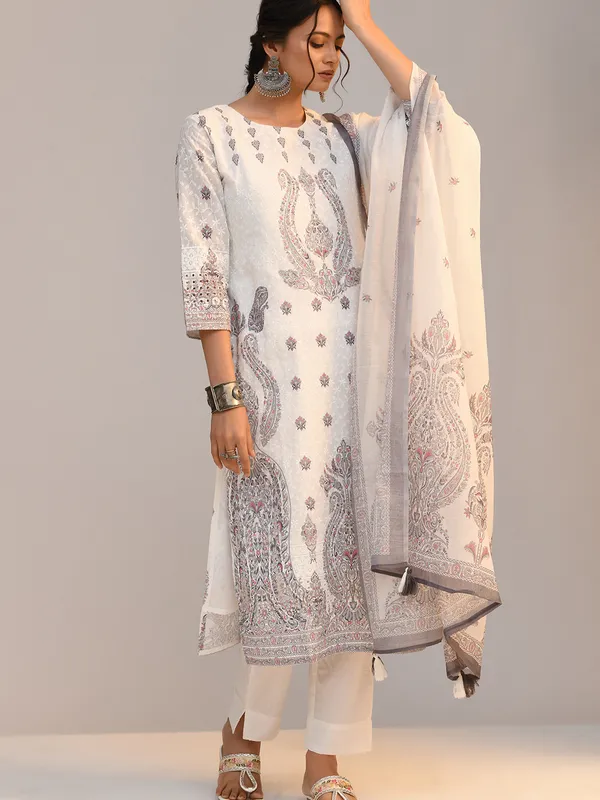 White Embroidered Kurta Set