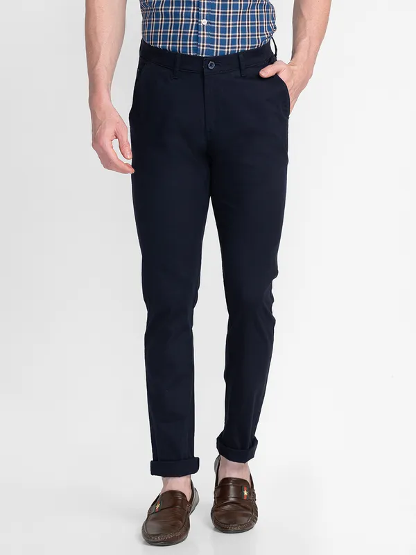 Mozzo Men Navy Slim Fit Solid Casual Trouser