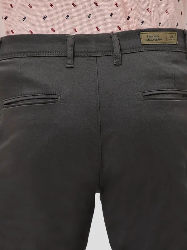 Mozzo Men Slim Fit Solid Trouser