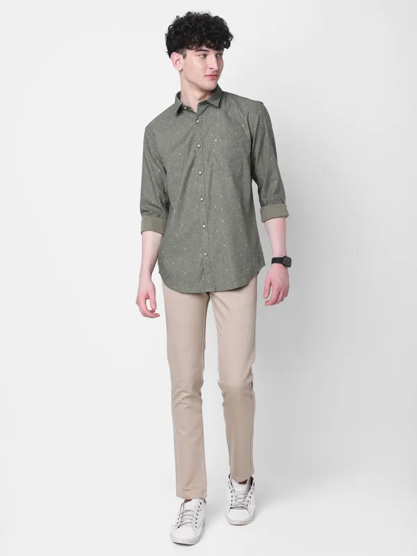Mozzo Men Slim Fit Solid Trouser