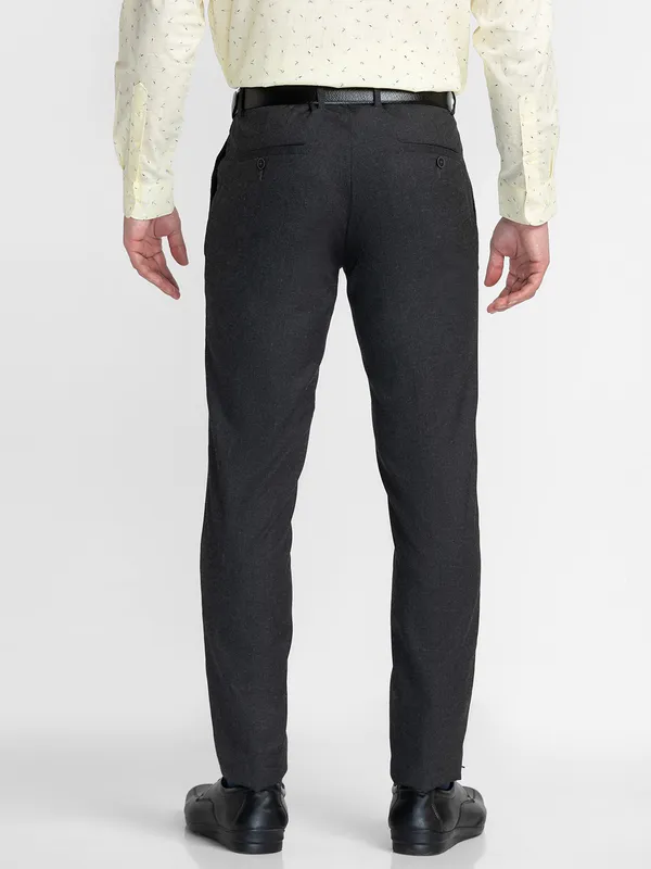 Oxemberg Men Charcoal Super Slim Fit Solid Formal Trouser