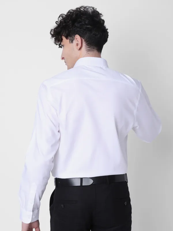 J. Hampstead Men Slim Fit Solid Formal Shirt