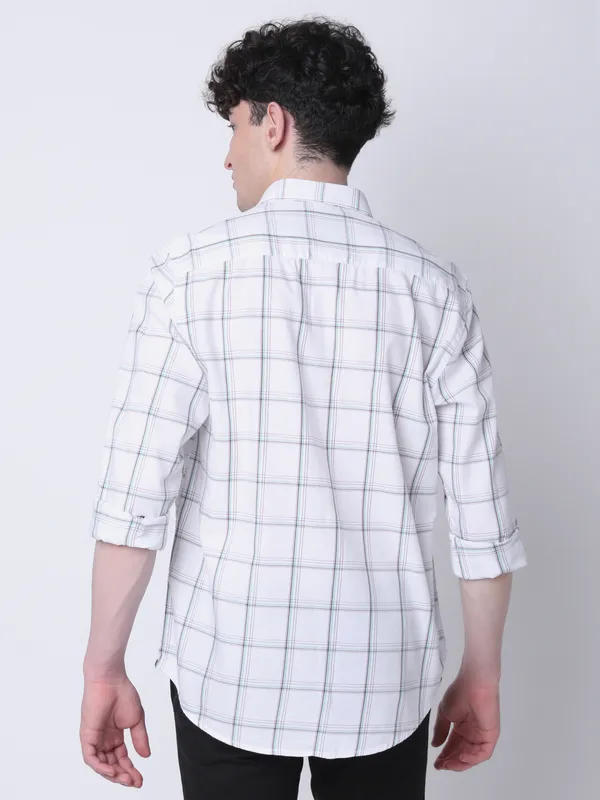 Mozzo Men Slim Fit Checks Shirt