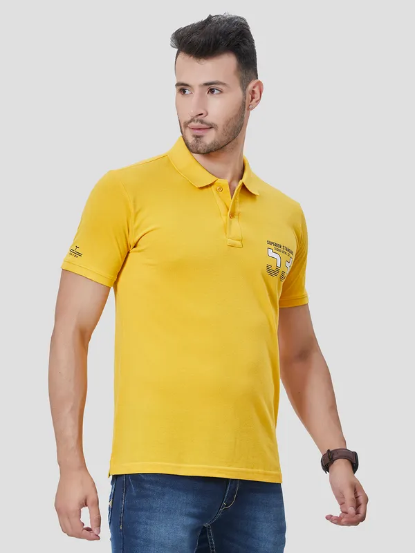 Tessio Men Regular Fit Solid T-Shirt