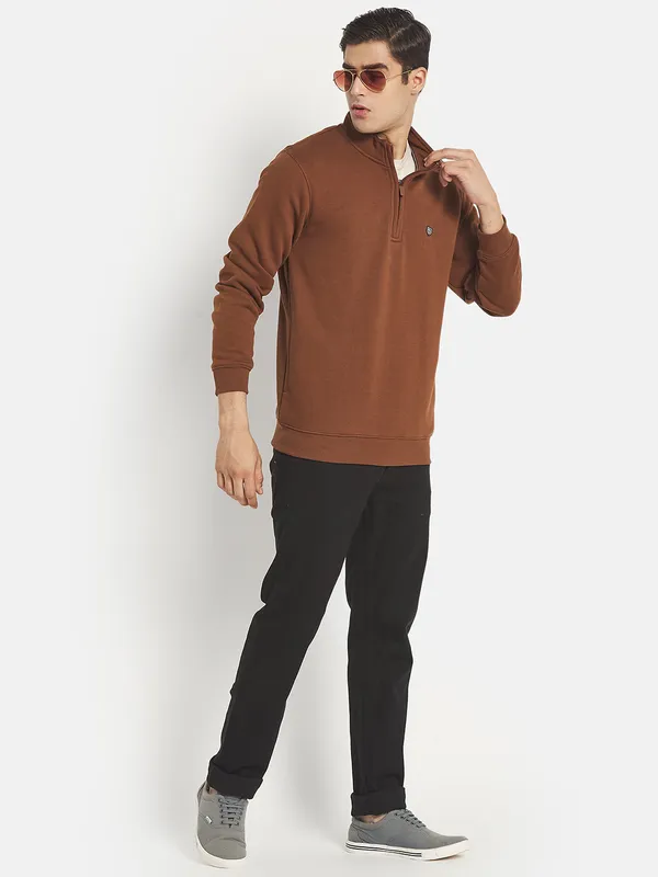 Men Brown Solid Sweatshirt