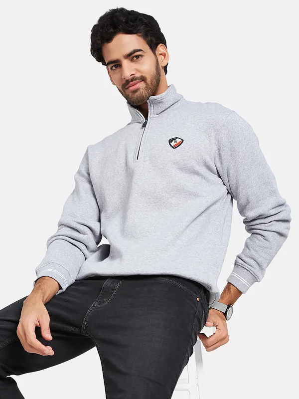 Octave Men Grey Sweatshirt