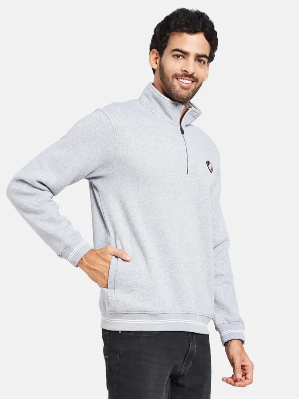 Octave Men Grey Sweatshirt