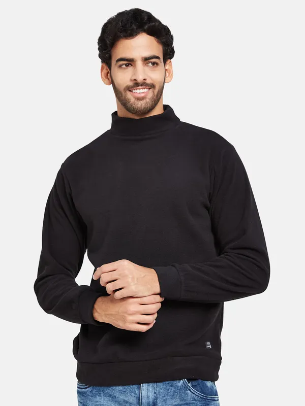 Octave Men Black Sweatshirt