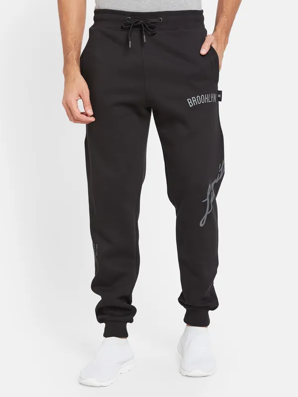 Octave Aw23 Mid Rise Jogger