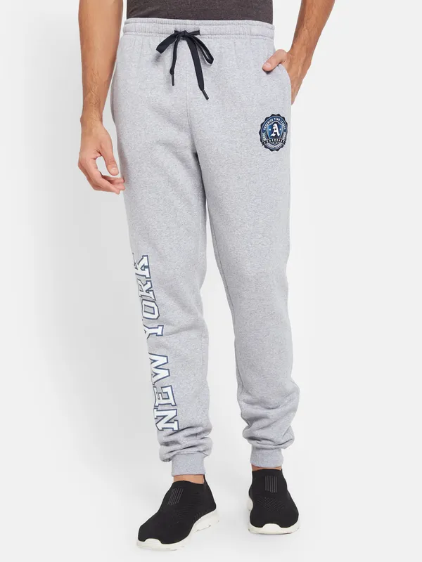 Octave Cotton Mid-Rise Joggers