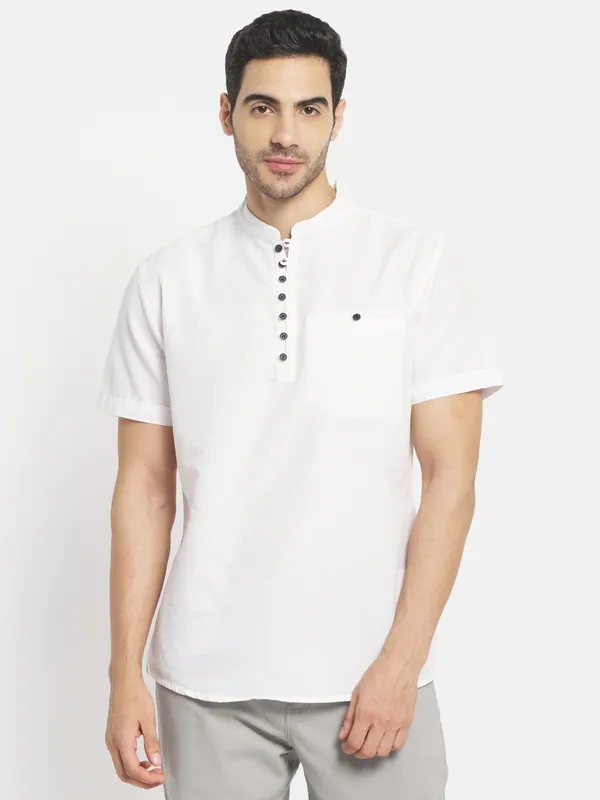 Men White Casual Shirt