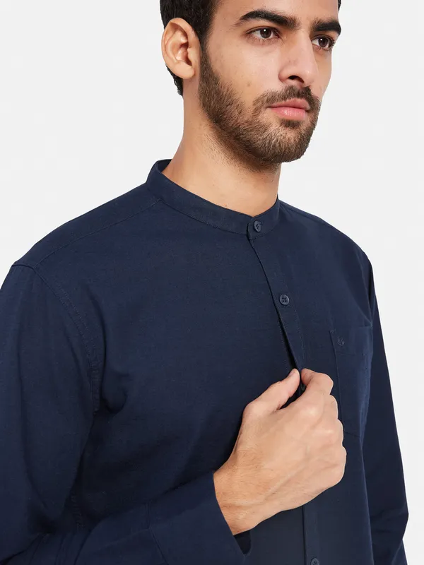 METTLE Men Navy Blue Opaque Casual Shirt