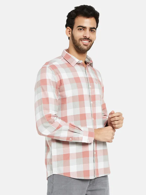 METTLE Men Coral Opaque Checked Casual Shirt