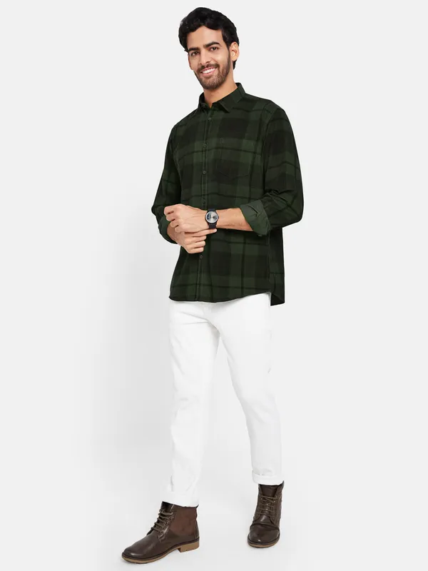 METTLE Men Olive Green Checked Casual Shirt