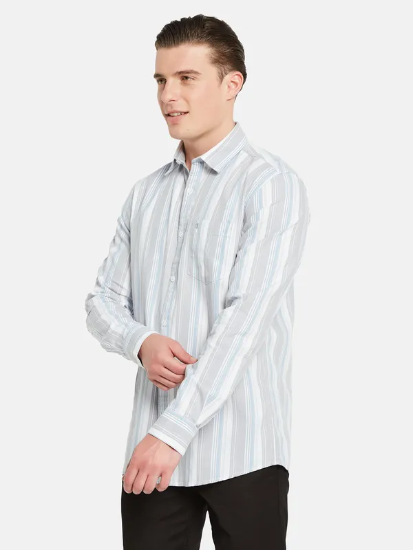 METTLE Vertical Striped Cotton Casual Shirt