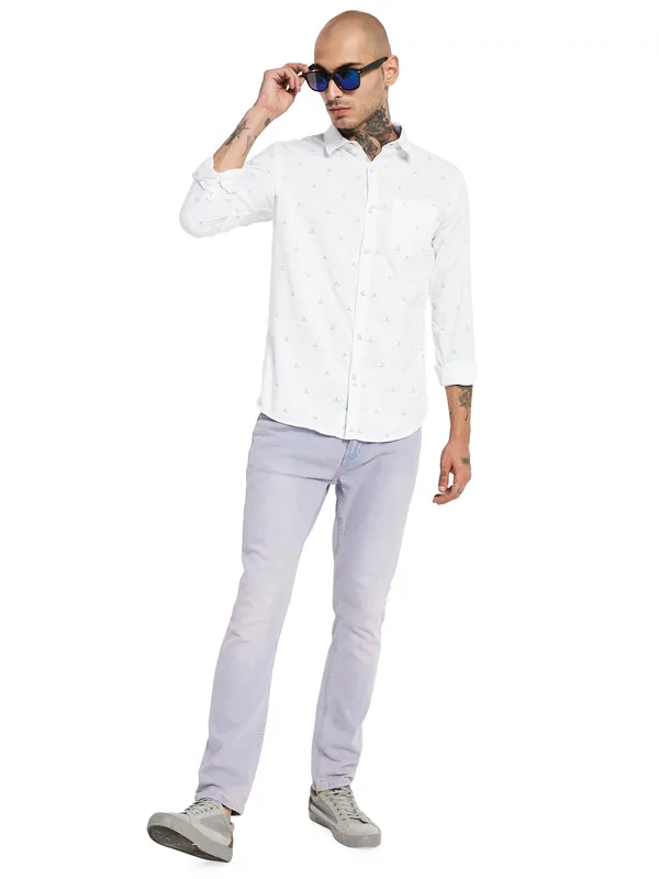METTLE Conversational Printed Spread Collar Opaque Casual Shirt