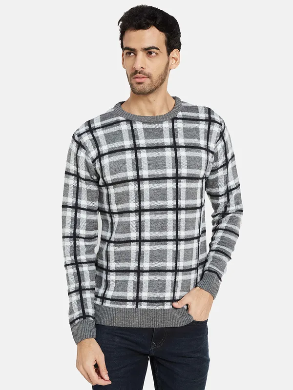 METTLE Men Grey Black Checked Pullover