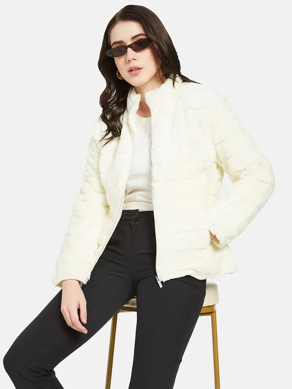 METTLE Women White Crop Puffer Jacket