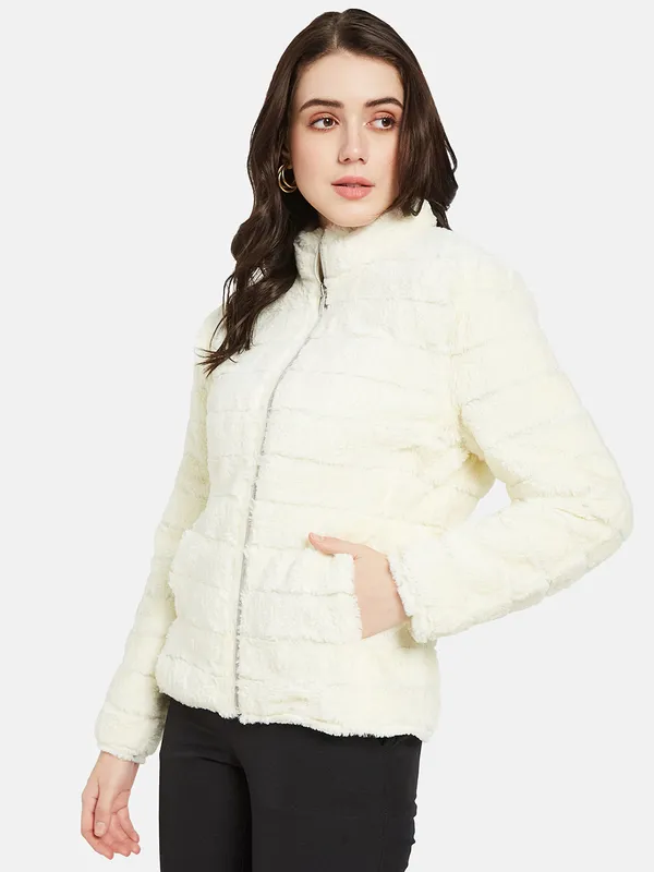 METTLE Women White Crop Puffer Jacket