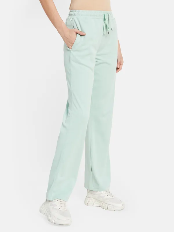 Relaxed Fit trackpants with Drawstrings