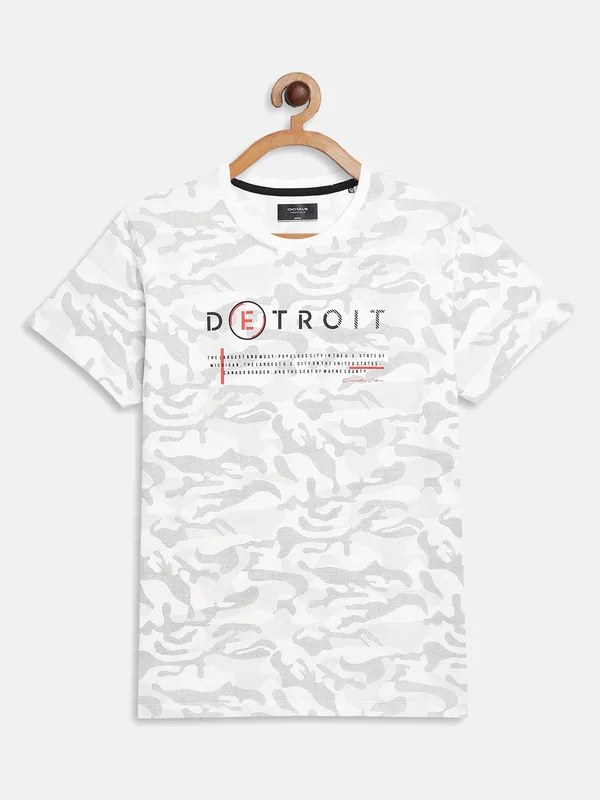 Octave Boys White Printed Applique T-shirt
