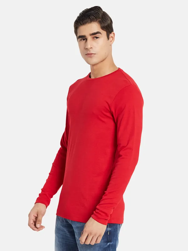 METTLE Men Red Raw Edge T-shirt