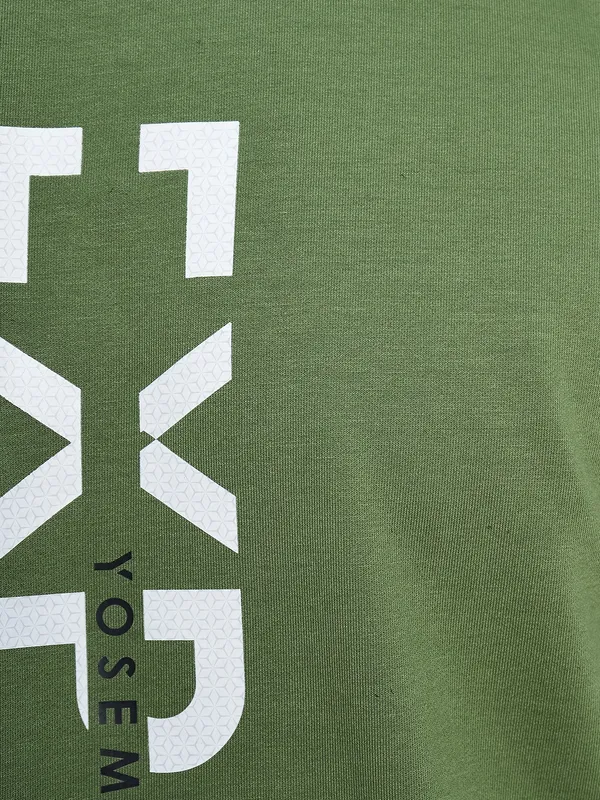 Men Olive Green Typography Printed T-shirt