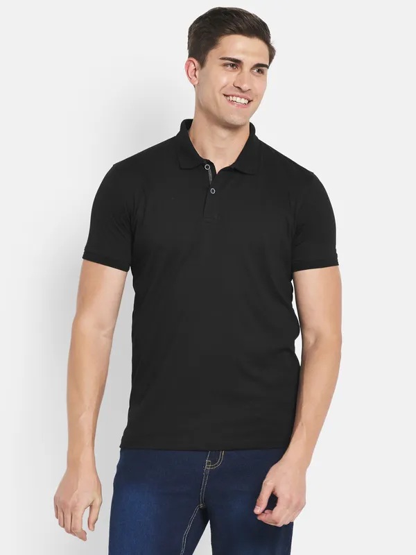 Octave Men Black Polo Collar T-shirt