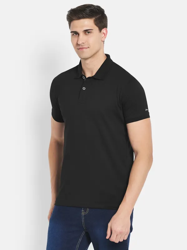 Octave Men Black Polo Collar T-shirt