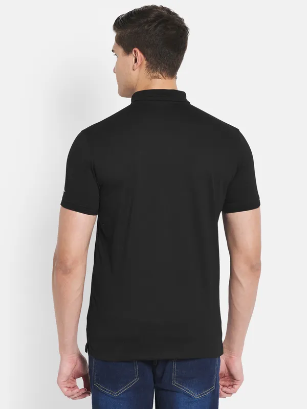 Octave Men Black Polo Collar T-shirt