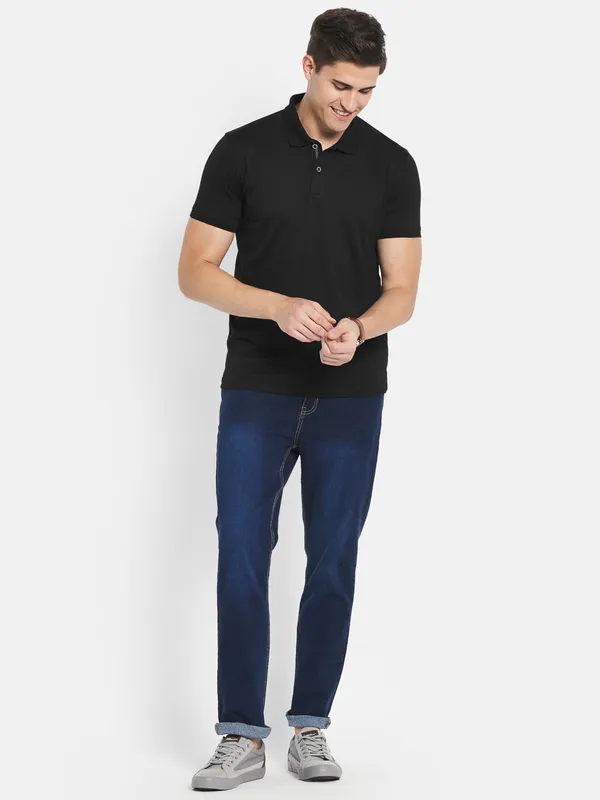 Octave Men Black Polo Collar T-shirt