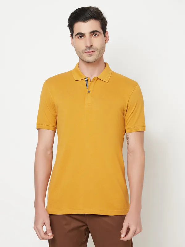 Octave Men Yellow Polo Collar T-shirt