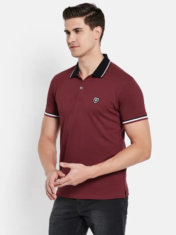 Octave Men Maroon Polo Collar T-shirt