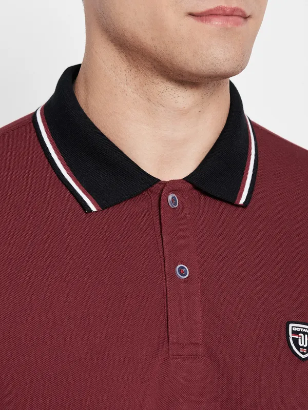 Octave Men Maroon Polo Collar T-shirt