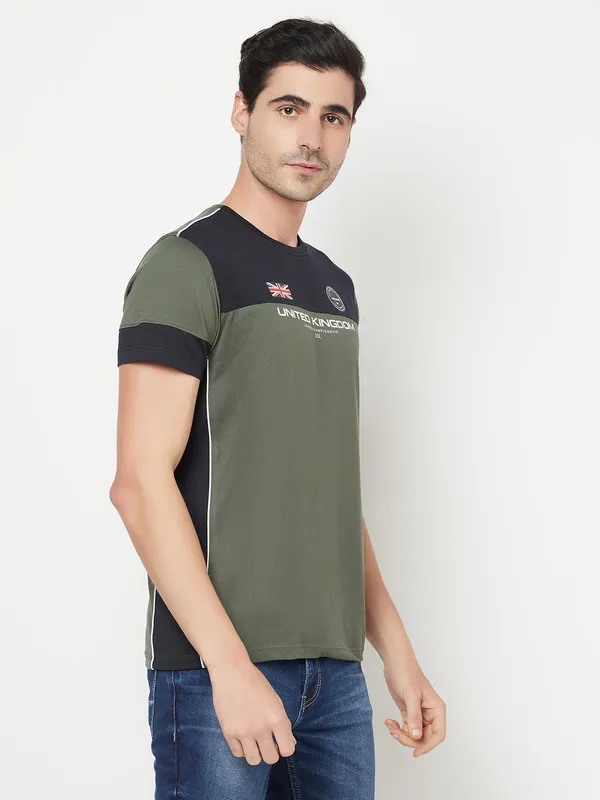 Octave Men Olive Green  Black Colourblocked Cotton T-shirt