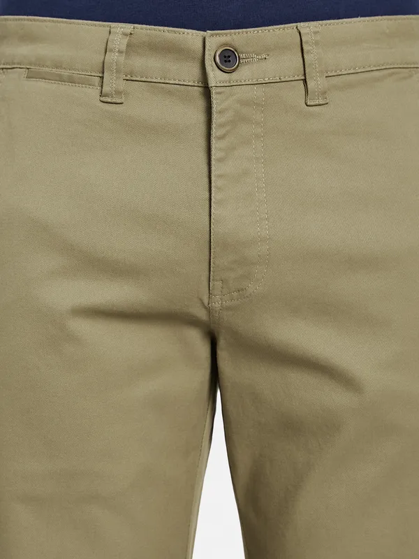 Octave Men Mid-Rise Cotton Chinos