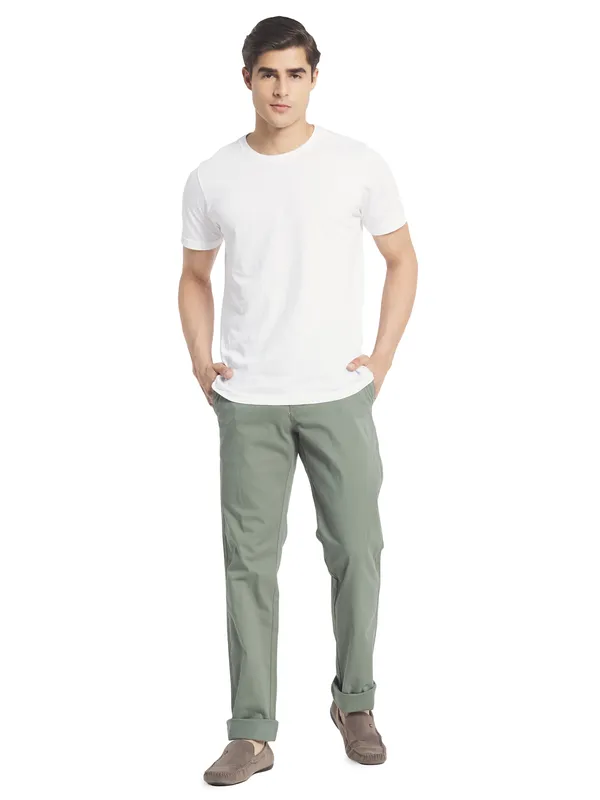 Men Solid Trousers