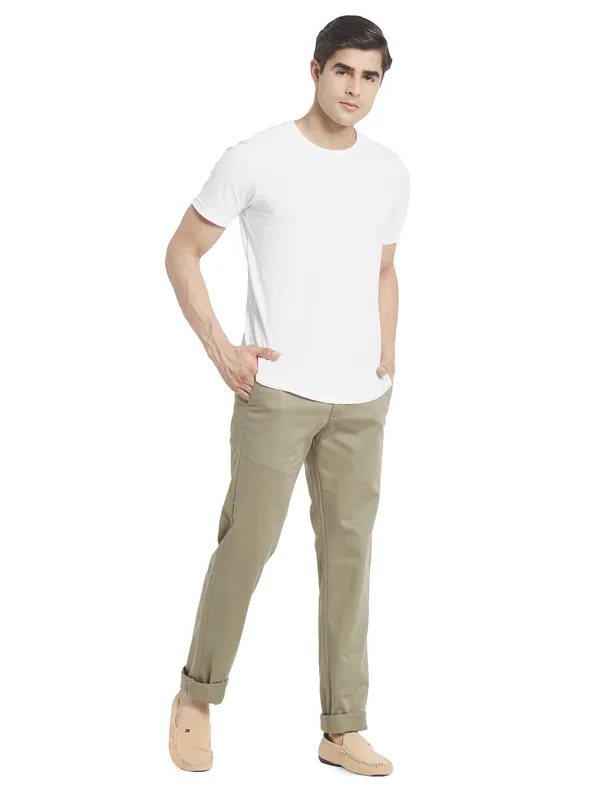 Octave Men Khaki Solid Regular-Fit Chinos