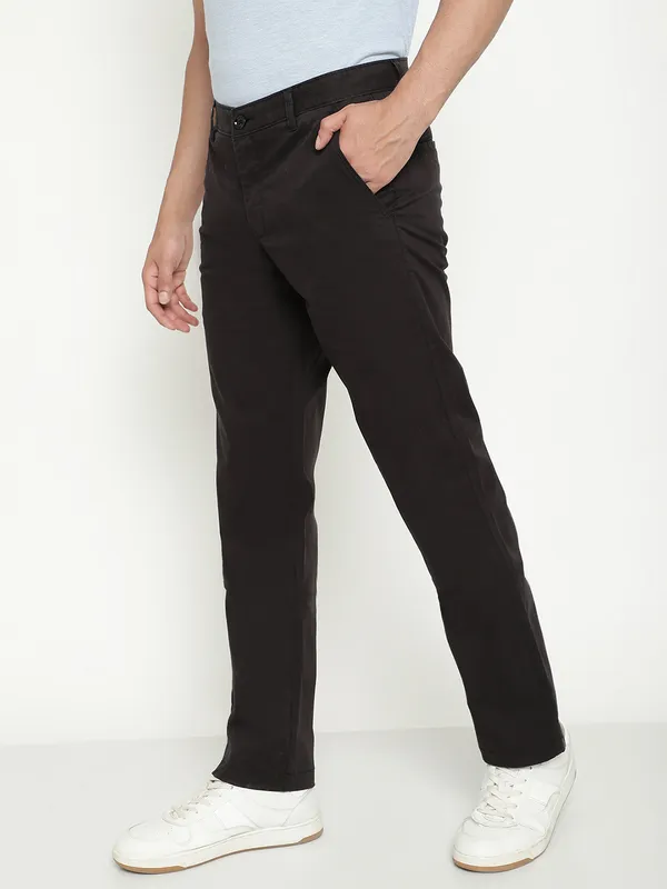 Octave Men Mid-Rise Cotton Regular Trousers