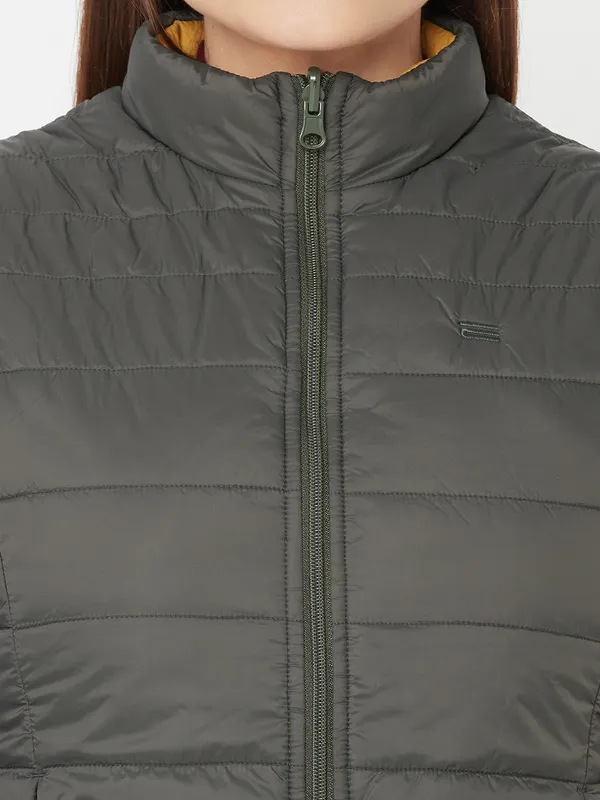 MEDIUMS Puffer Jacket - Olive Green