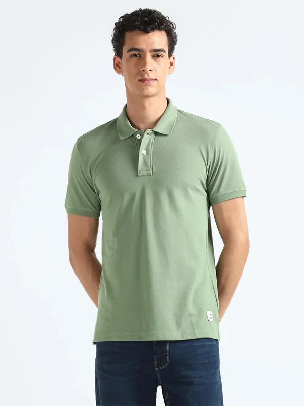 FLYING MACHINE pista green plain t-shirt