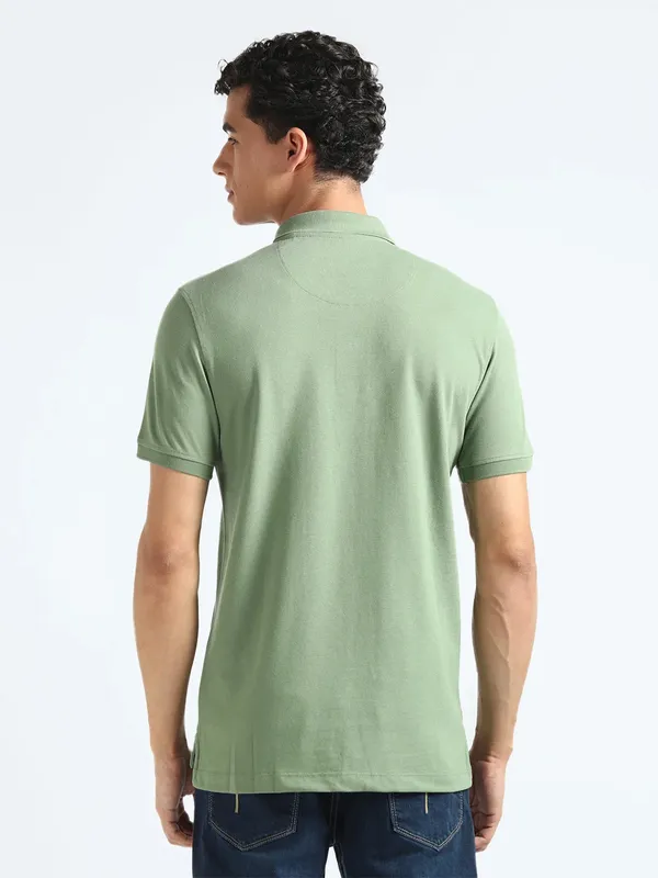 FLYING MACHINE pista green plain t-shirt