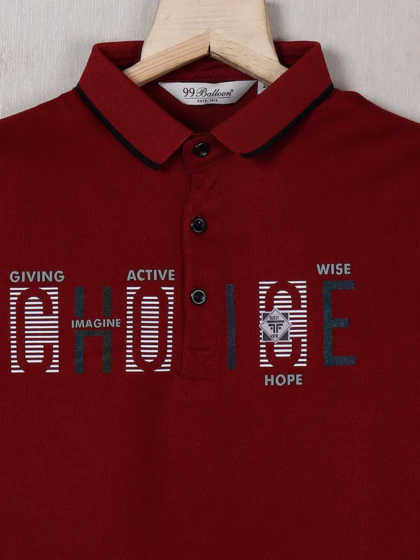 99 Balloon printed maroon casual look t shirt