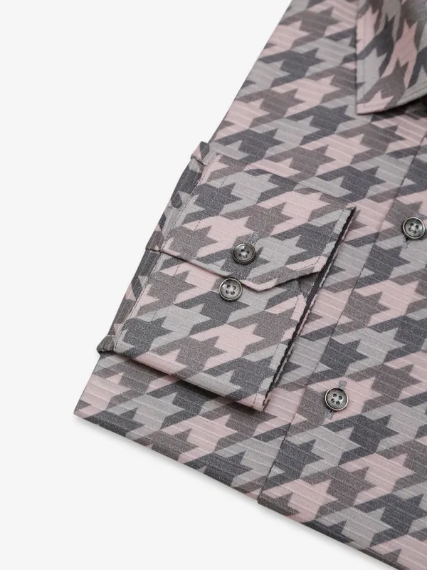 Albino grey and pink printed shirt