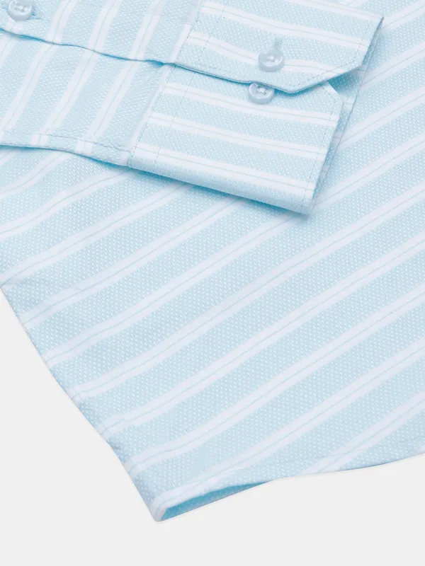 Albino striped sky blue shade casual fit shirt