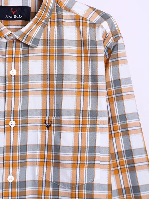 Allen Solly white and yellow checks t shirt