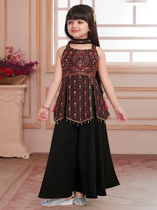 Suit for kid girl on sale