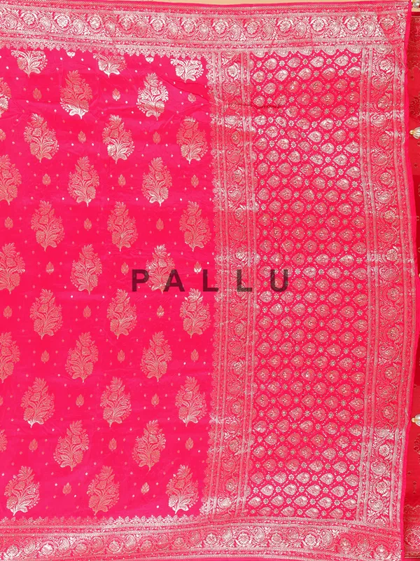 Alluring red silk saree with zari work