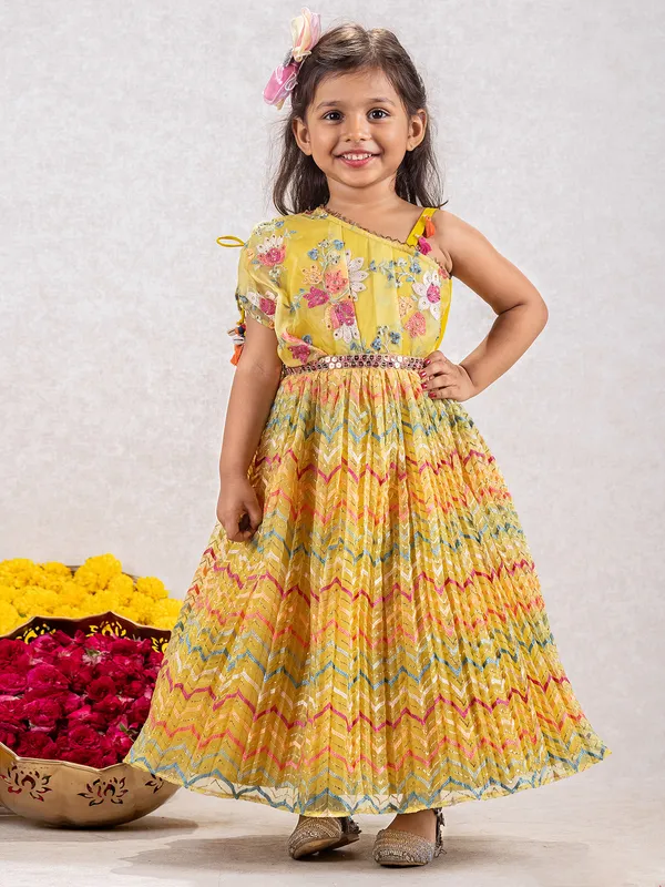 Gown for Girls Buy Girls Gowns Designs Online at Best Prices